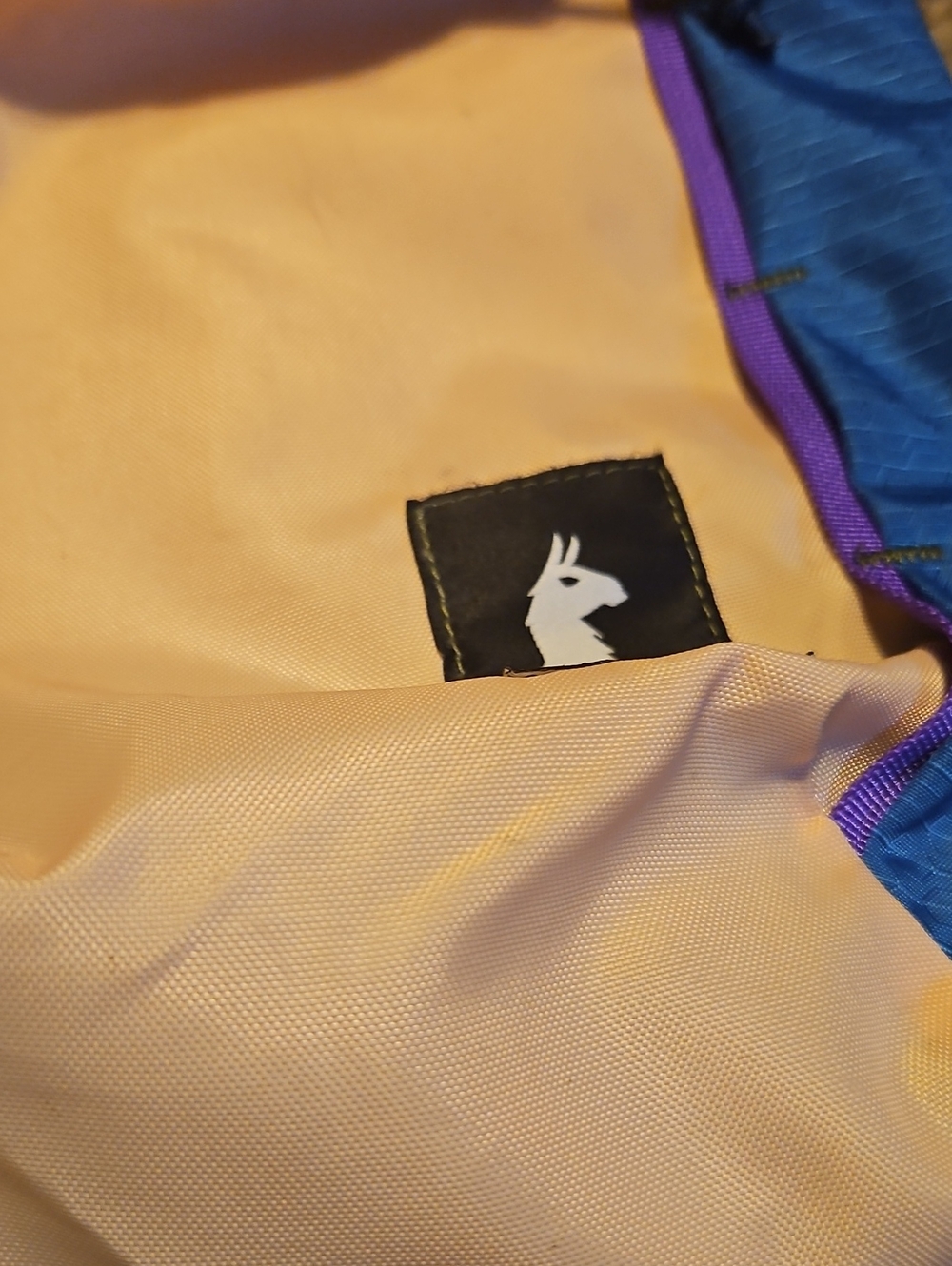 cotopaxi Todo 8l Sling - Cada Dia Multicolored - Picture 7 of 8
